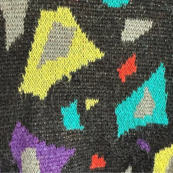 Esprit Sport 1980s Memphis Style Abstract Novelty Knit Sweater - Picture 5 of 6